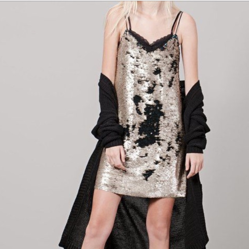 Sister co of Zara- Gold and Teal Sequence Dress